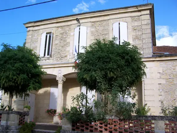 Borne de Recharge 33 Installateur borne de recharge Coirac