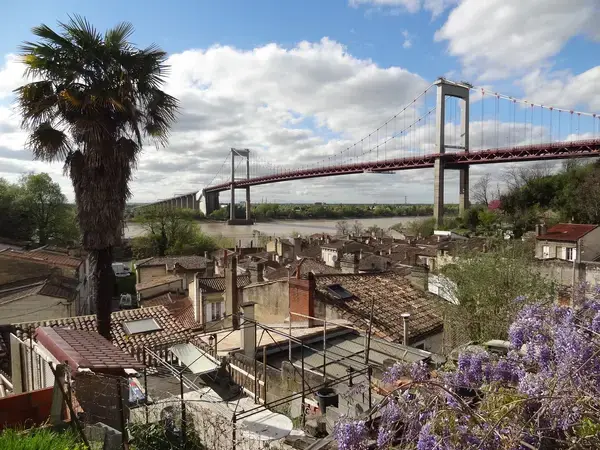 Borne de Recharge 33 Installateur borne de recharge Lormont