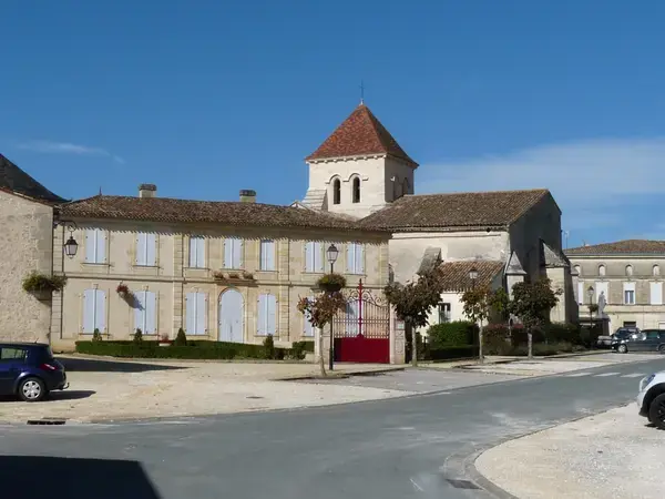 Borne de Recharge 33 Installateur borne de recharge Saint-Christoly-de-Blaye